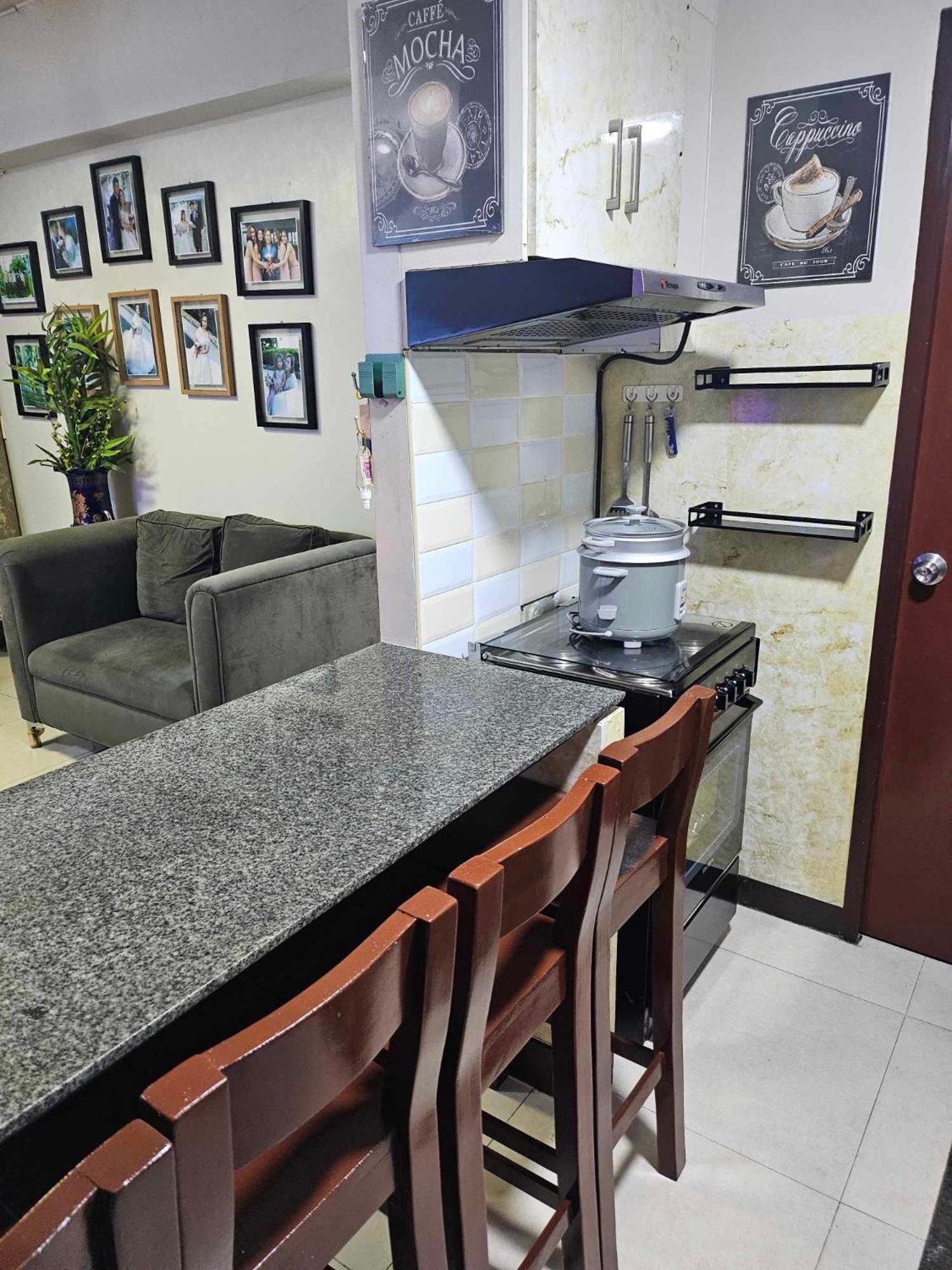 Cubao Manhattan Heights Unit 5A Tower C Bandar Quezon Luaran gambar