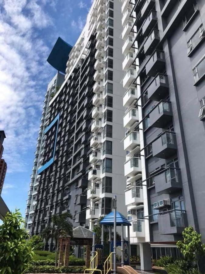Cubao Manhattan Heights Unit 5A Tower C Bandar Quezon Luaran gambar