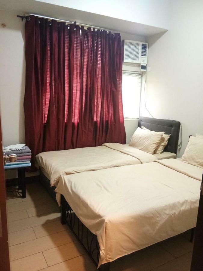 Cubao Manhattan Heights Unit 5A Tower C Bandar Quezon Luaran gambar