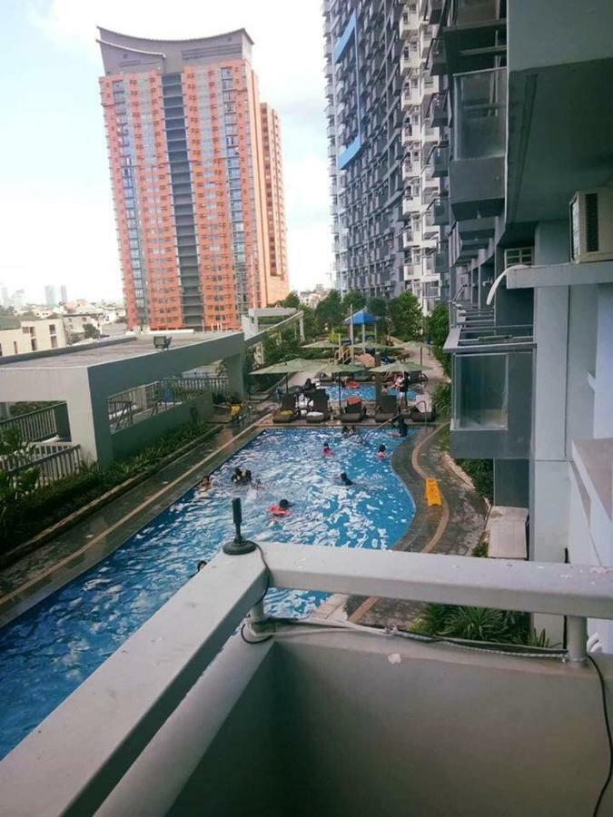 Cubao Manhattan Heights Unit 5A Tower C Bandar Quezon Luaran gambar